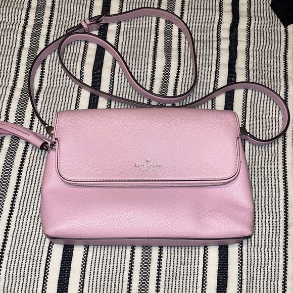 kate spade Handbags - Kate Spade Purse